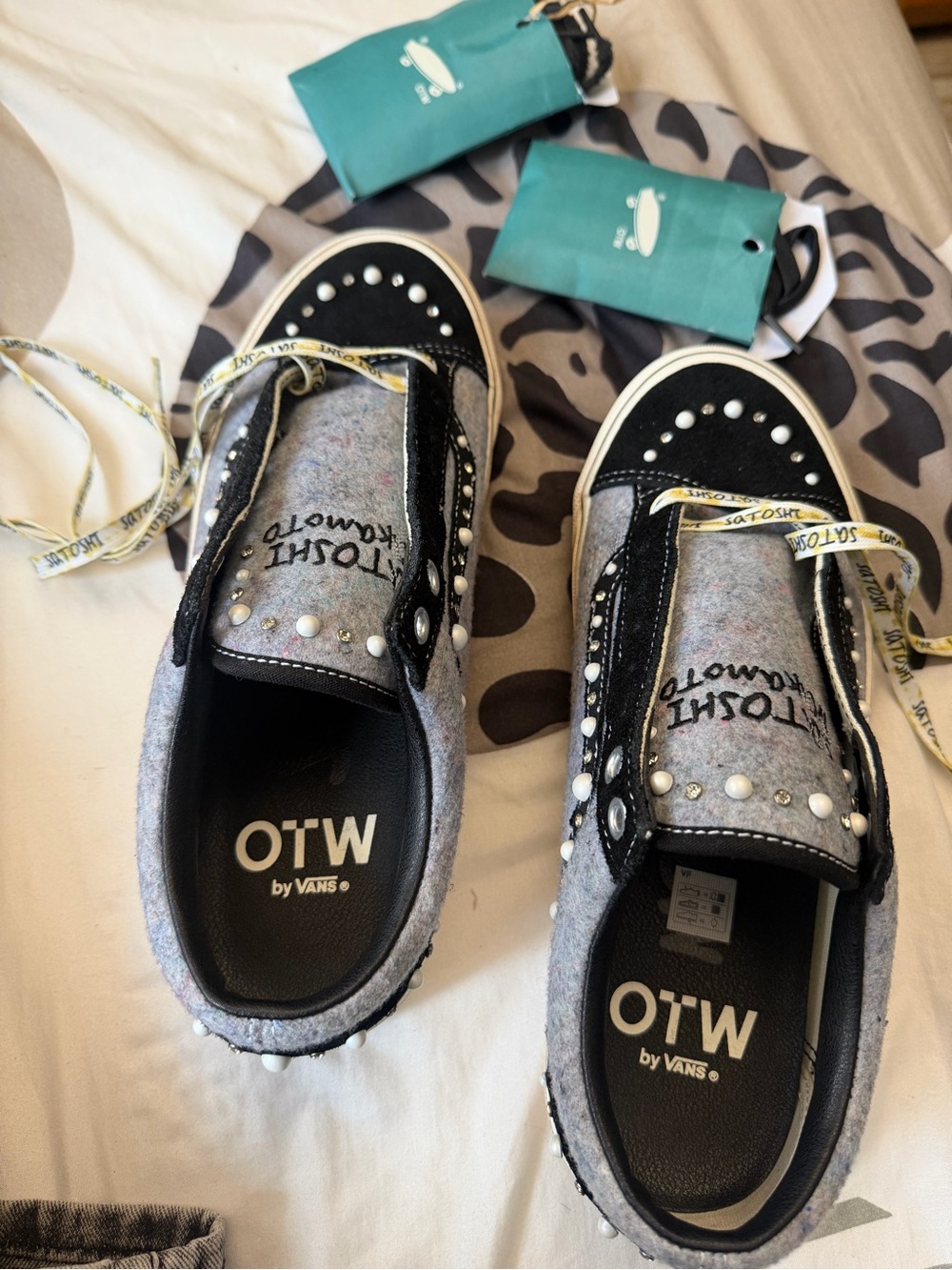 Size US Men 8.5 - Satoshi Nakamoto x OTW Old Skool Reissue 36